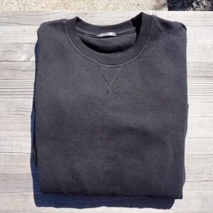 slim fit black crew sweatshirt